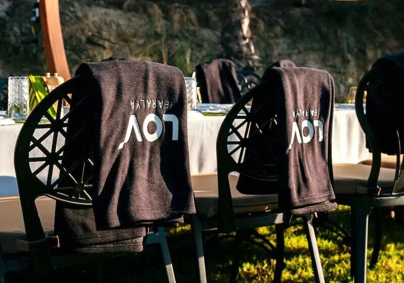 ホテル Lov Faralya