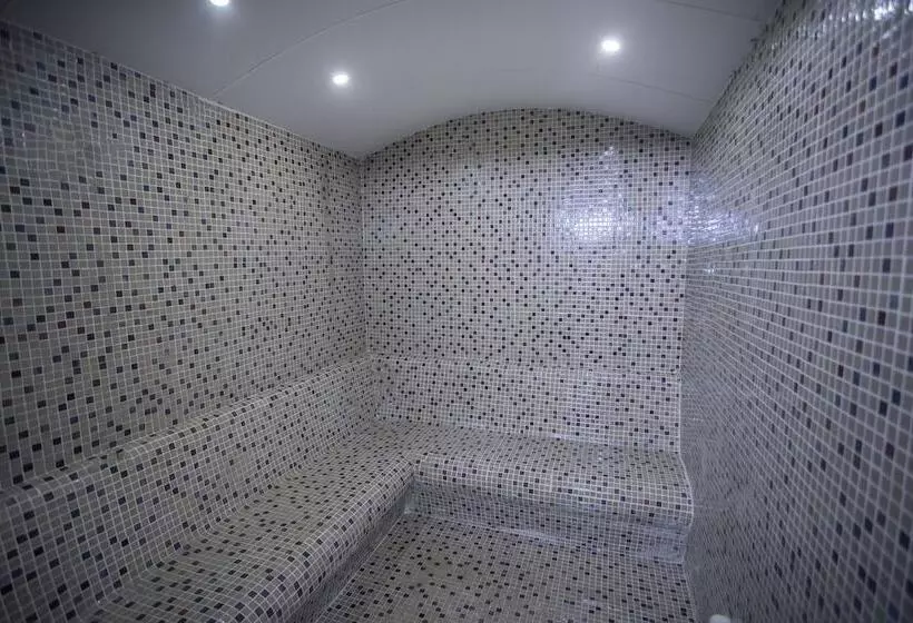 ホテル Lov Faralya