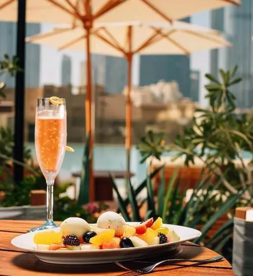 هتل The Dubai Edition