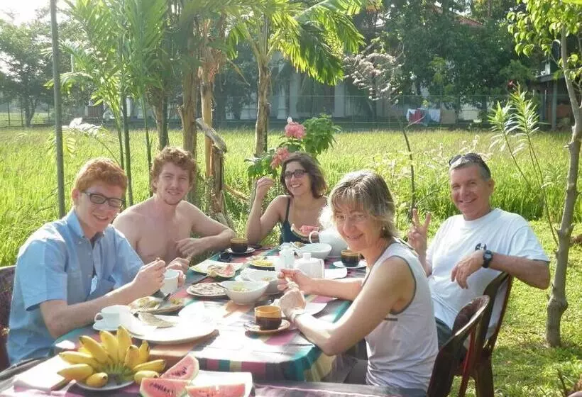 Majatalo Thisara Guest House