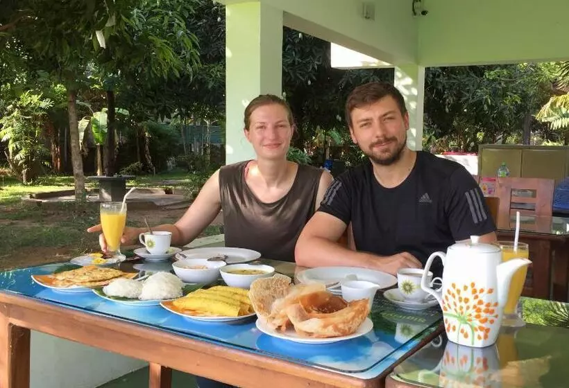 Majatalo Thisara Guest House