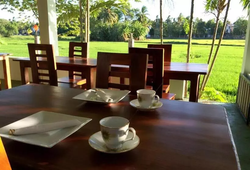 Majatalo Thisara Guest House