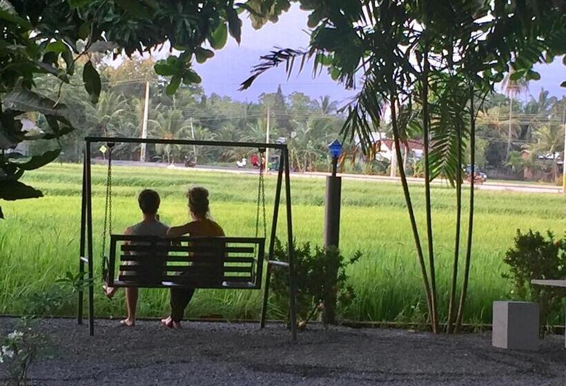 פנסיון Thisara Guest House