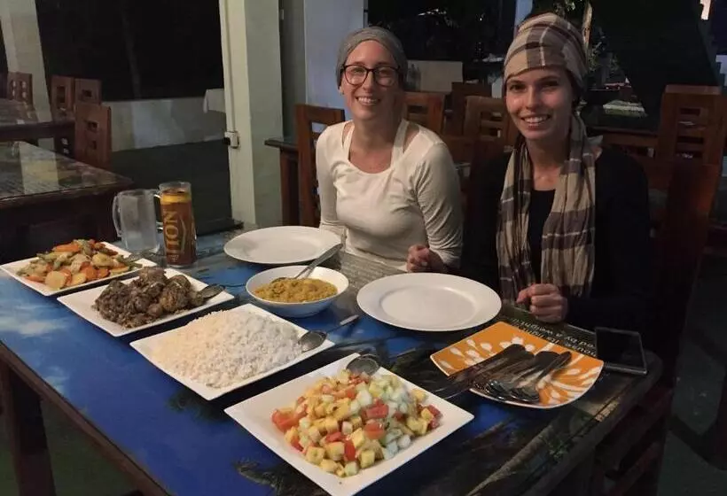 Majatalo Thisara Guest House