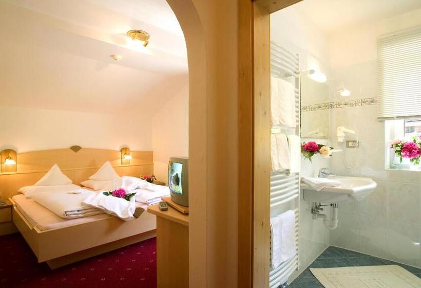 Pension Verdinserhöhe