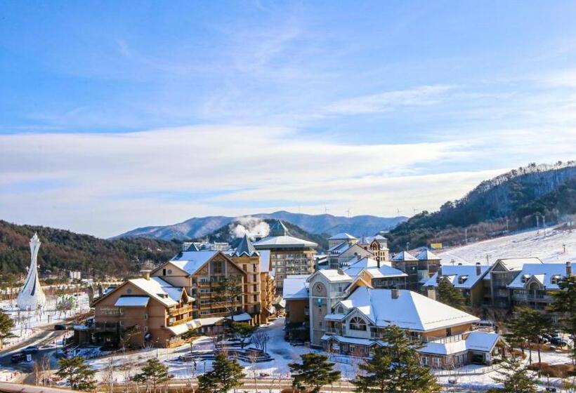 Resort Holiday Inn & Suites Alpensia Pyeongchang Suites, An Ihg