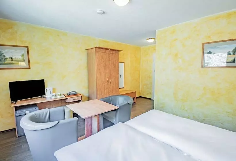 هتل Aux Tanneries De Wiltz