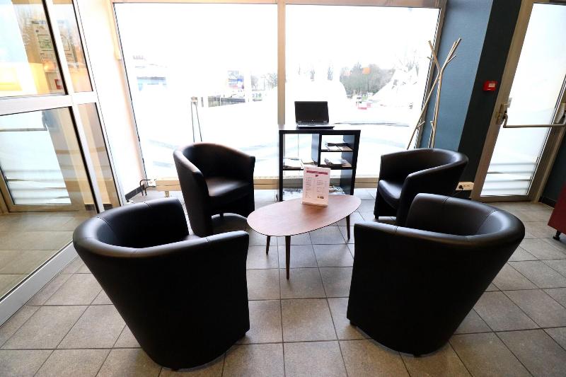 هتل De La Gare Brest