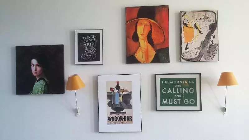 هتل De La Gare Brest