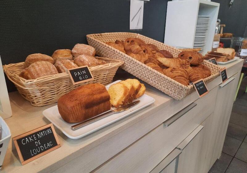 هتل De La Gare Brest