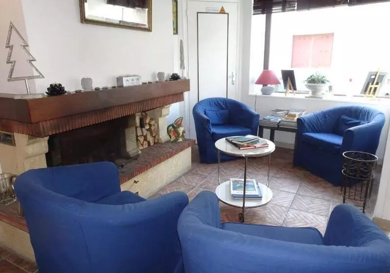 בית מלון כפרי The Originals City, Hôtel Ker Izel, Saint Brieuc