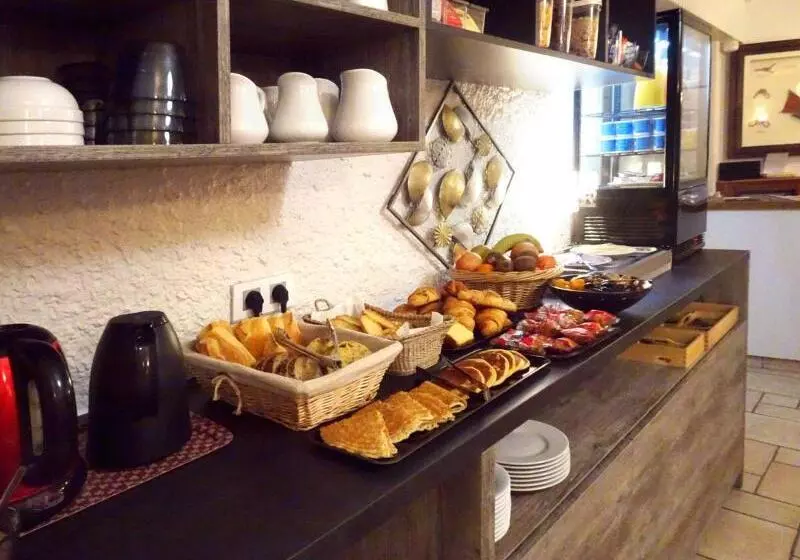 בית מלון כפרי The Originals City, Hôtel Ker Izel, Saint Brieuc