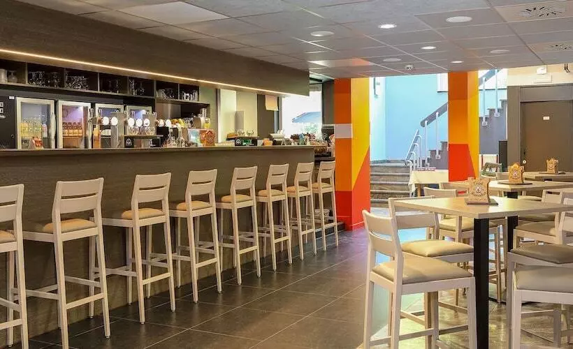 호텔 Floreal La Roche En Ardenne