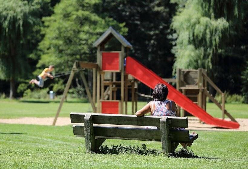 هتل Floreal La Roche En Ardenne