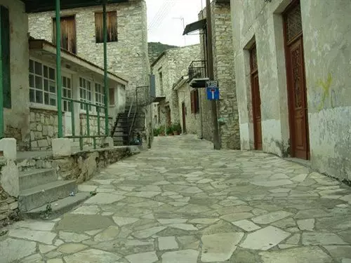 هتل Gabriel Traditional House