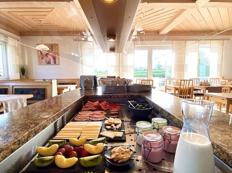 Отель Garni Kleindienst