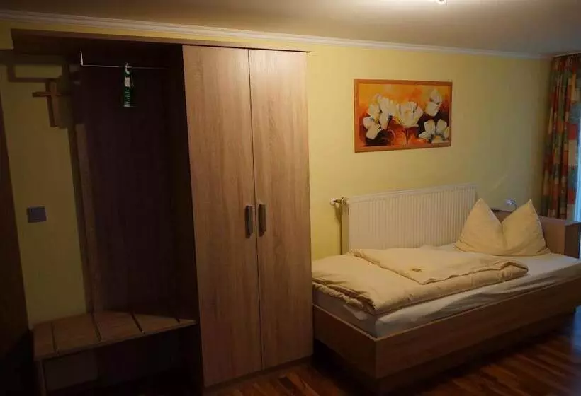 Отель Garni Kleindienst