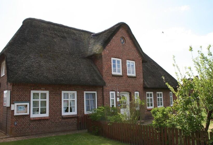 호텔 Garni Zur Post