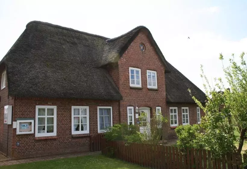 Отель Garni Zur Post