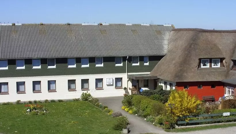 Отель Garni Zur Post