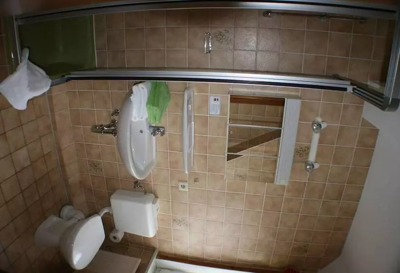 Отель Garni Zur Post