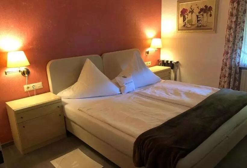 酒店 Haus Drei Tannen