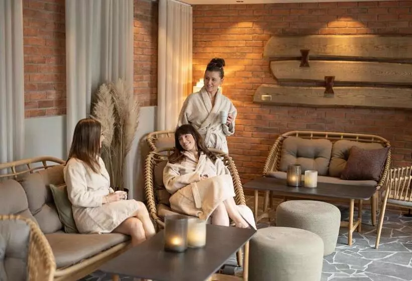 Hestraviken Hotell & Spa