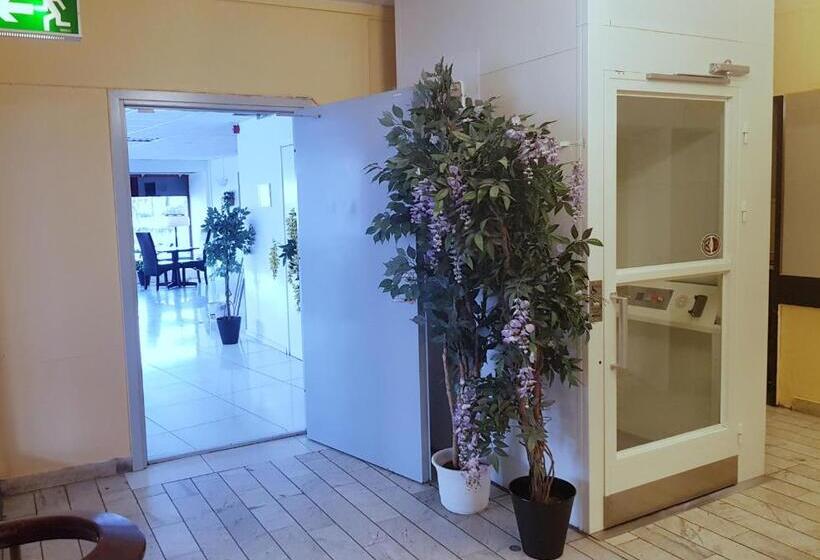 酒店 L Skinnargården