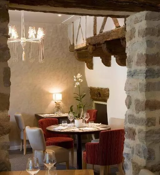 Logis Hotel Les Flots Bleus