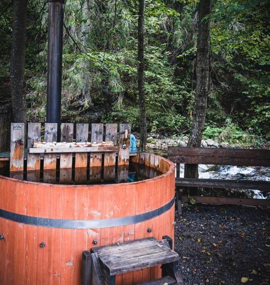 Hotel Liptovský Dvor