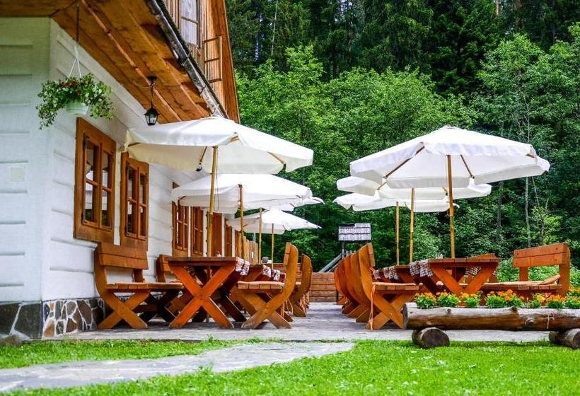 Hotel Liptovský Dvor