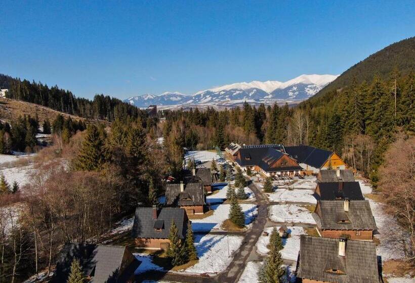 Hotel Liptovský Dvor