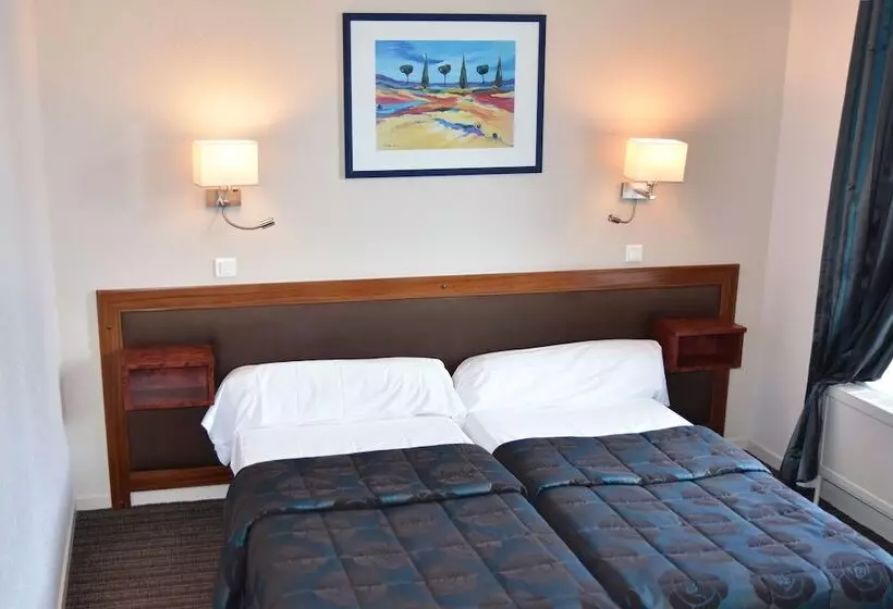 Отель Logis Hôtel Restaurant La Vraine