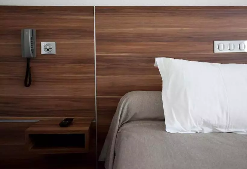 Отель Logis Hôtel Restaurant L Europe