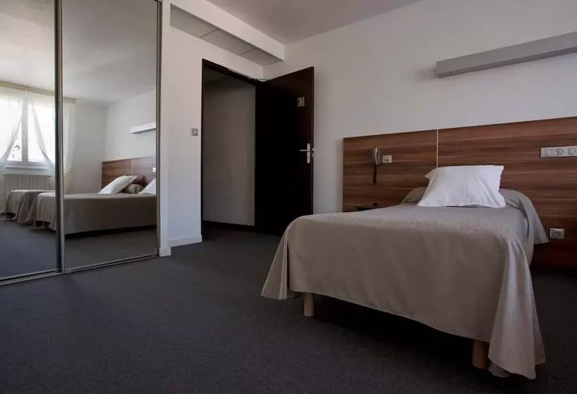 Отель Logis Hôtel Restaurant L Europe