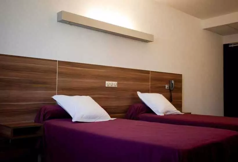 Отель Logis Hôtel Restaurant L Europe