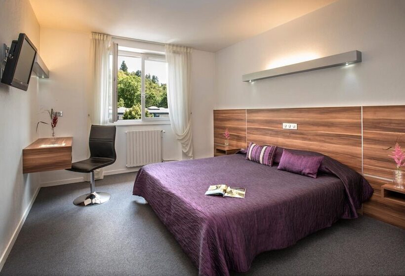 ホテル Logis Hôtel Restaurant L Europe