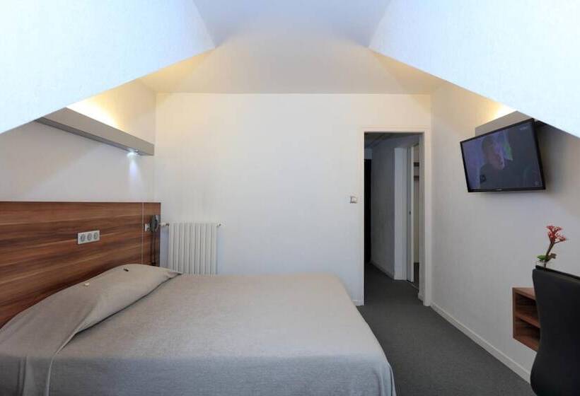 ホテル Logis Hôtel Restaurant L Europe