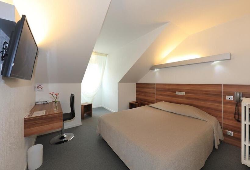 ホテル Logis Hôtel Restaurant L Europe