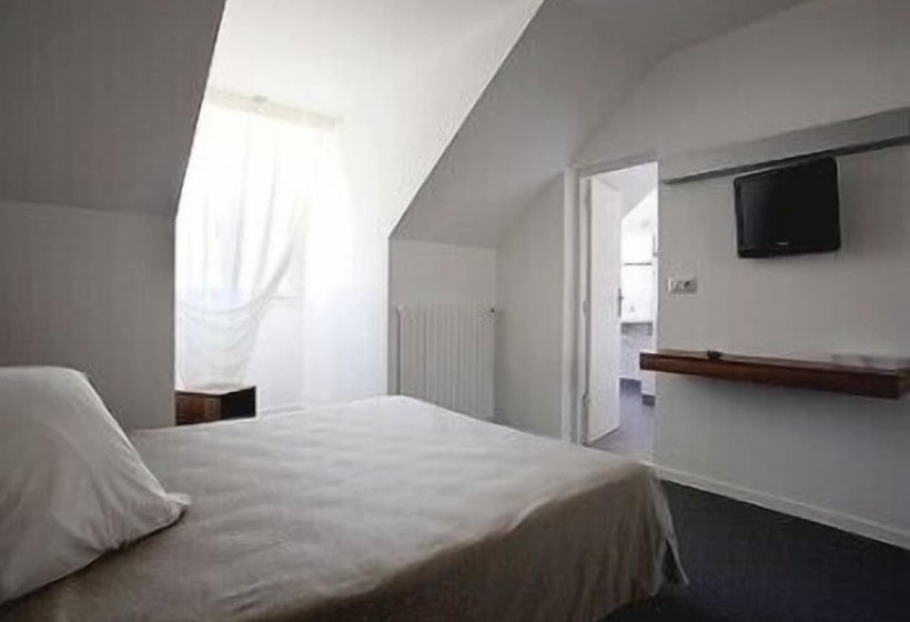 ホテル Logis Hôtel Restaurant L Europe