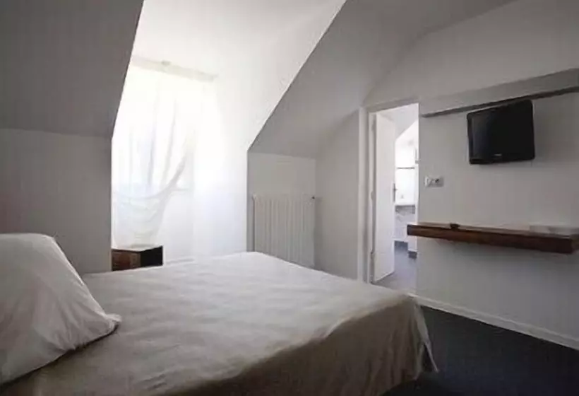 Отель Logis Hôtel Restaurant L Europe