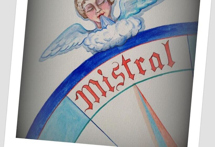 호텔 Mistral