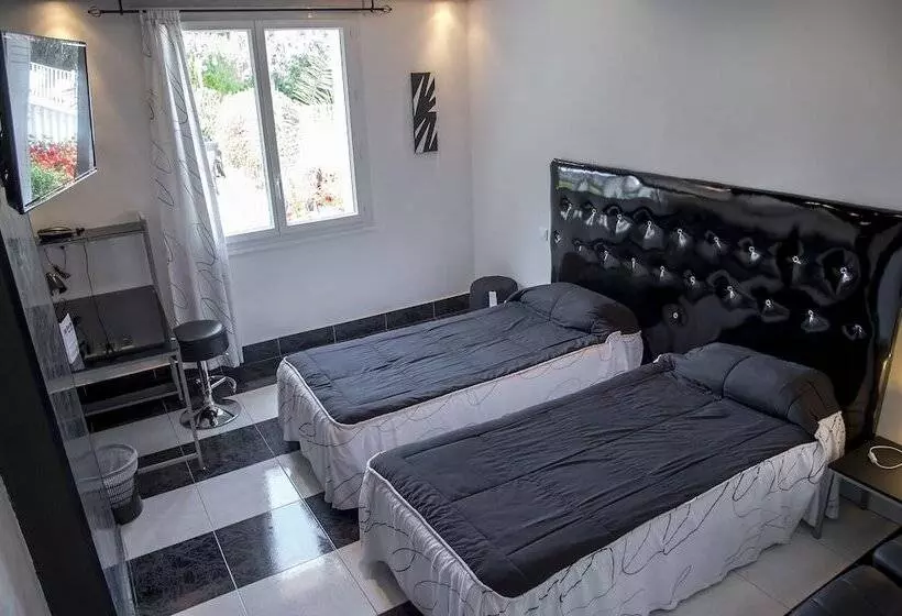 Отель Relais 500 De Vienne