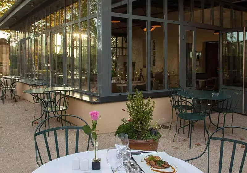 Hotel Restaurant La Hoirie