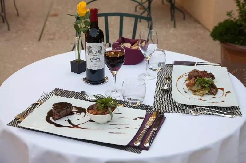 Hotel Restaurant La Hoirie