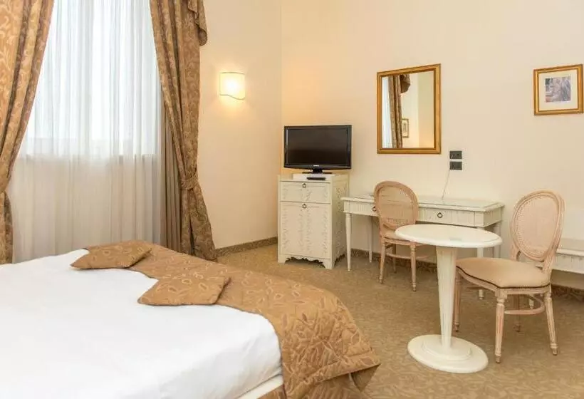 Отель San Paolo Al Convento