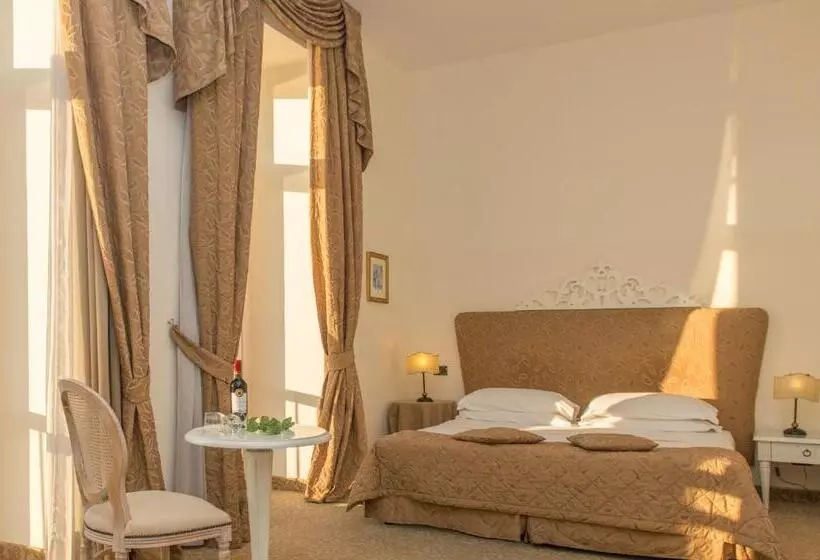 Отель San Paolo Al Convento