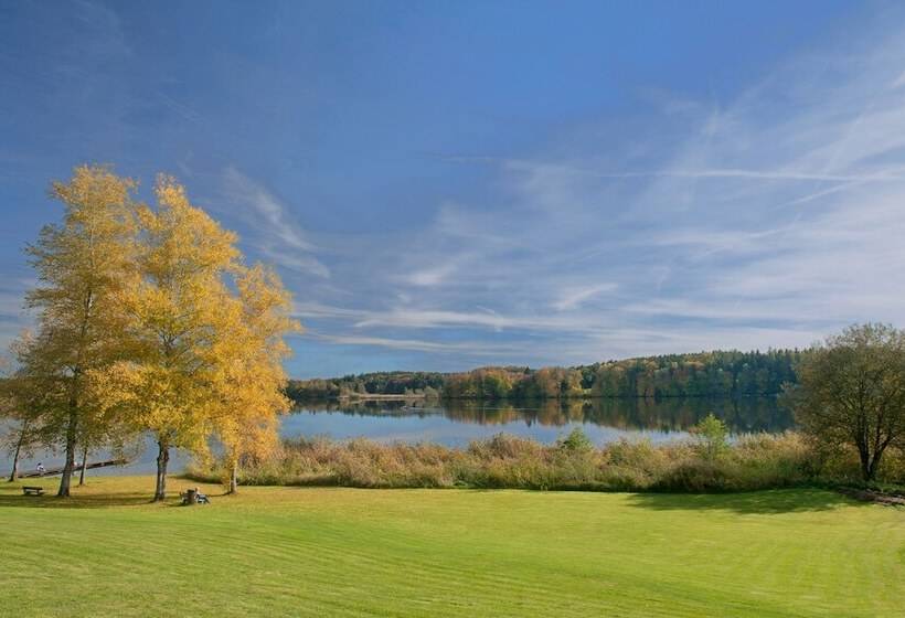 Отель Seeblick & Ferienwohnung