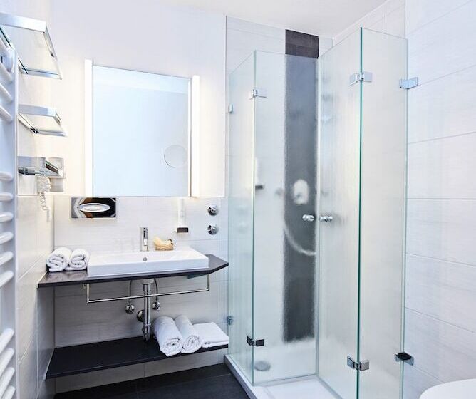 Отель Seeblick & Ferienwohnung