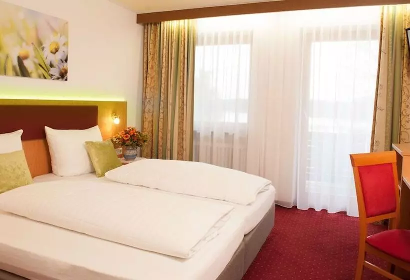 فندق Seeblick & Ferienwohnung